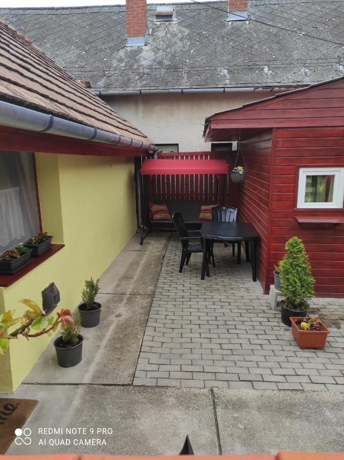 Kis Apartmanhaz Balatonfüred Zewnętrze zdjęcie