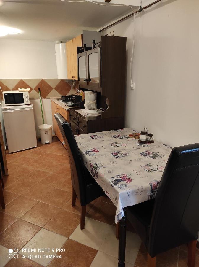 Kis Apartmanhaz Balatonfüred Zewnętrze zdjęcie